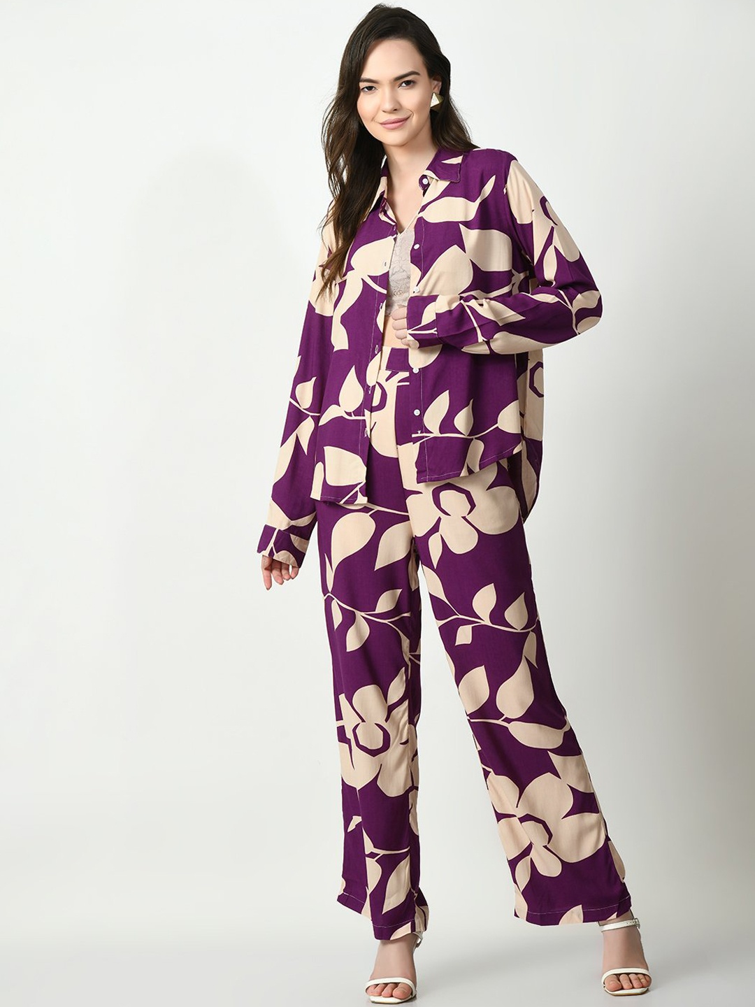 

Siya Fashion Floral Printed Cuffed Sleeves Casual Shirt With Trousers, Magenta