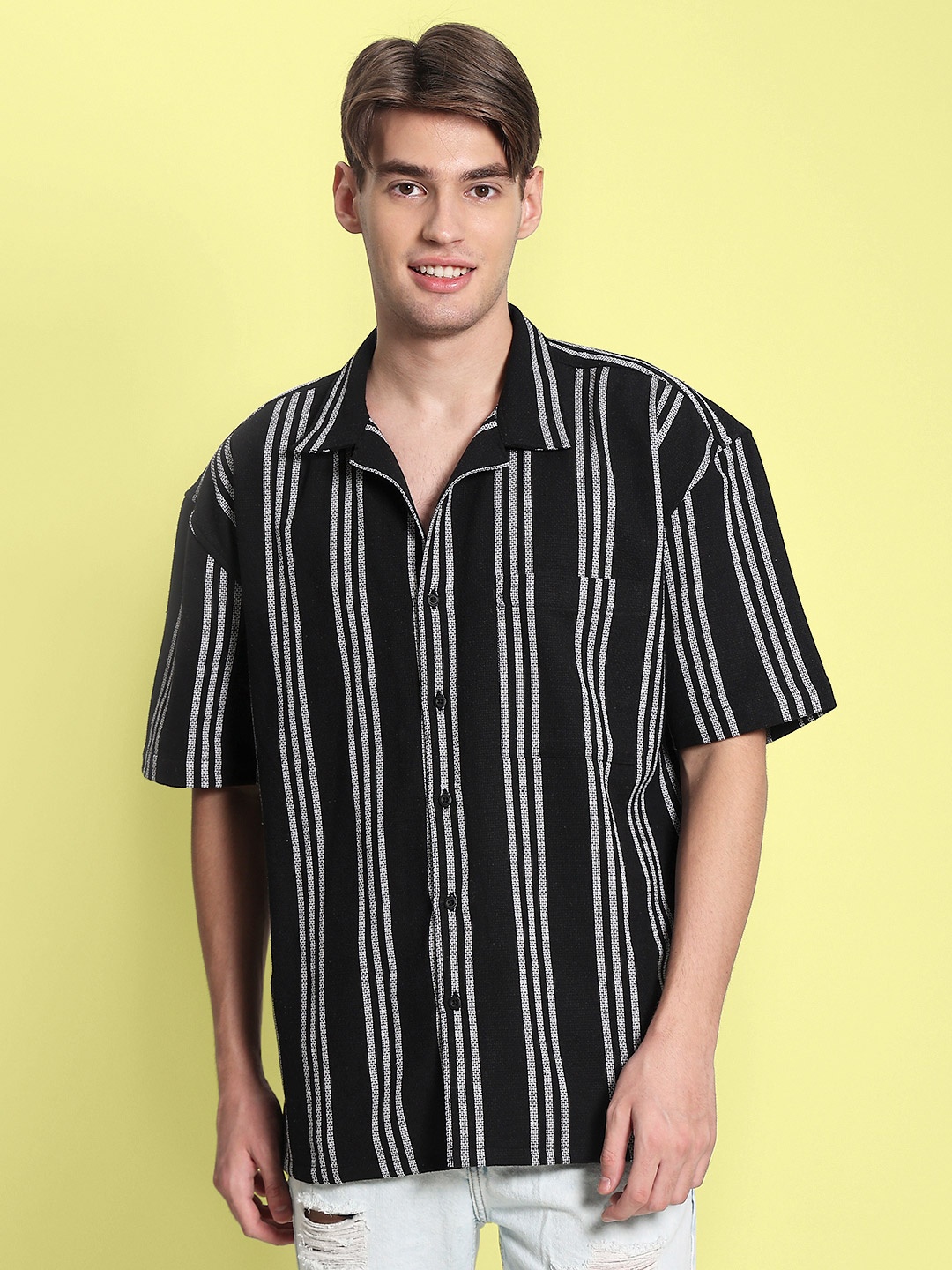 

Bene Kleed Horizontal Stripes Oversized Cotton Casual Shirt, Black