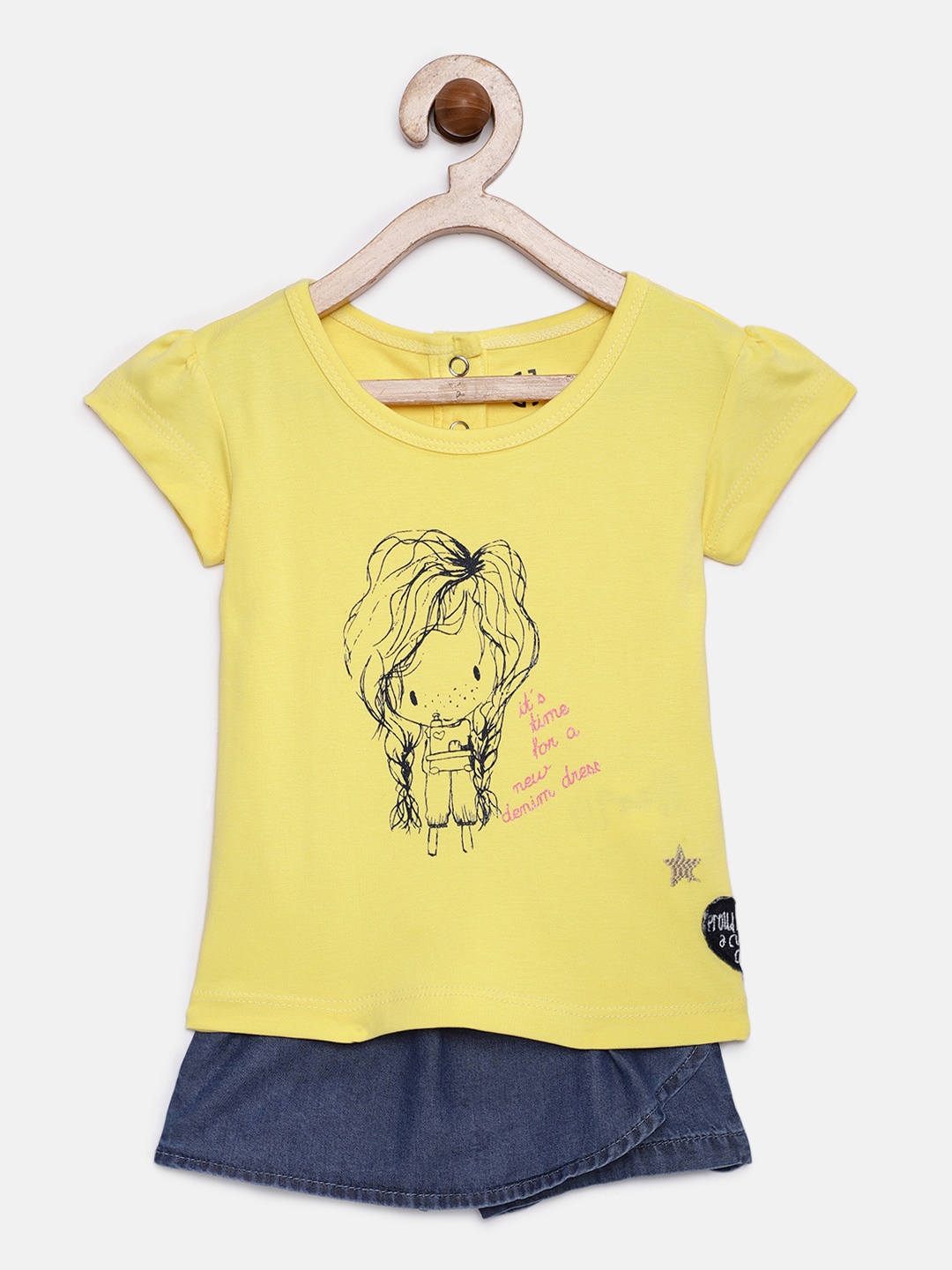 

Gini and Jony Girls Yellow & Blue T-shirt with Shorts