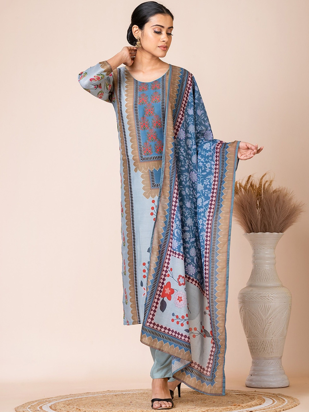 

SARSO Ethnic Motifs Printed Regular Kurta with Trousers & With Dupatta, Blue