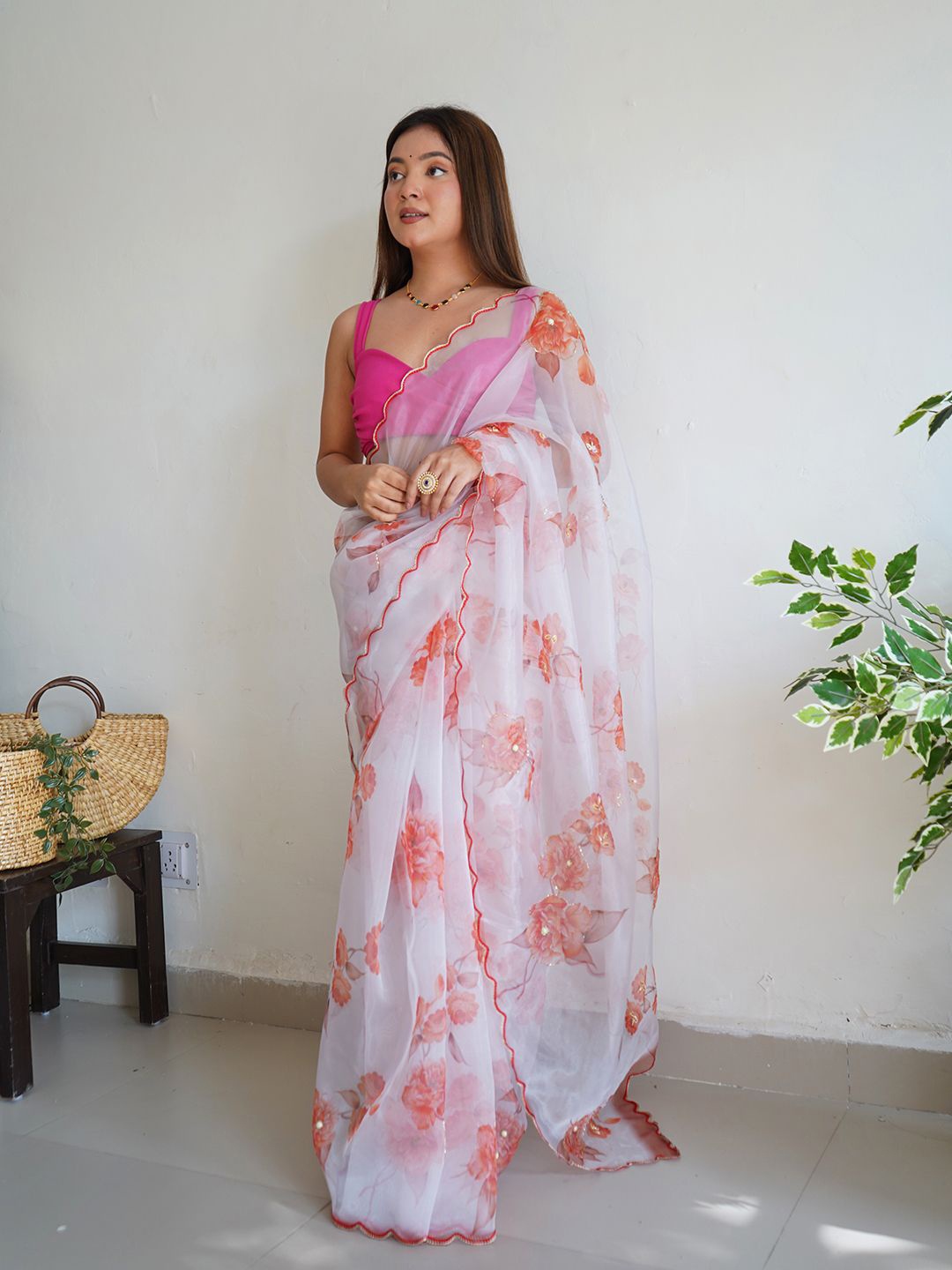 

SAREESBYCHIRAG Floral Embroidered Organza Saree, White
