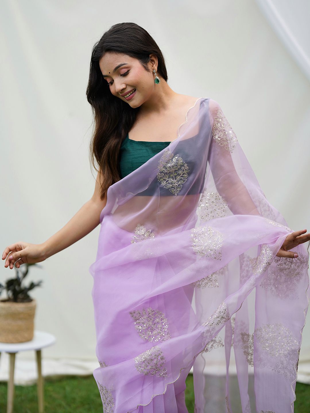 

SAREESBYCHIRAG Ethnic Motifs Embroidered Organza Saree, Purple