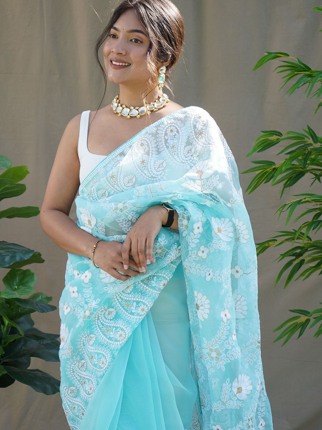 

SAREESBYCHIRAG Ethnic Motifs Embroidered Organza Saree, Blue