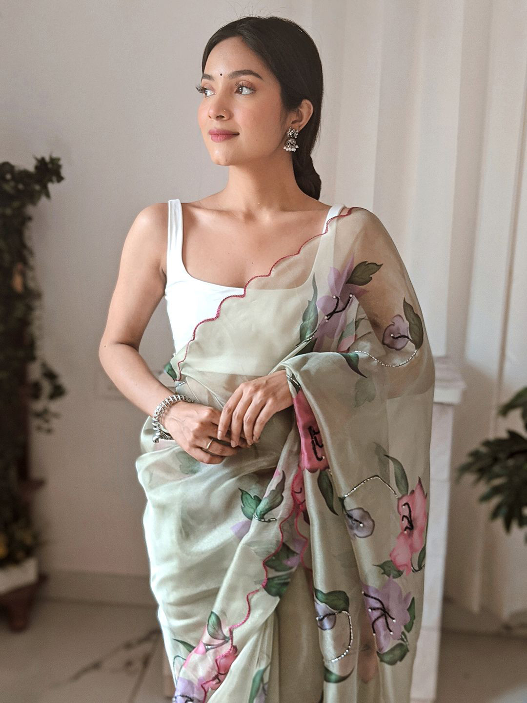 

SAREESBYCHIRAG Ethnic Motifs Embroidered Organza Saree, Green