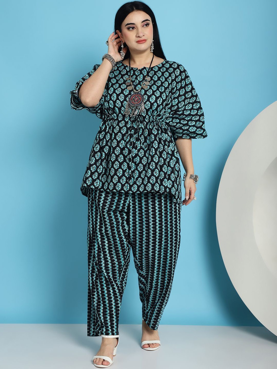 

TAG 7 Plus Size Floral Printed Notch Neck Pure Cotton Tunic With Trousers, Black