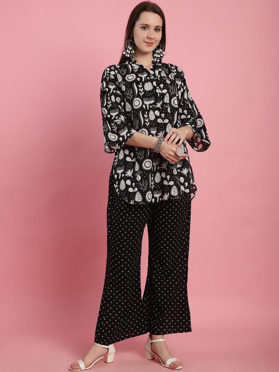 

TAG 7 Conversational Printed Mandarin Collar Flared Sleeves Pure Cotton Tunic & palazzos, Black