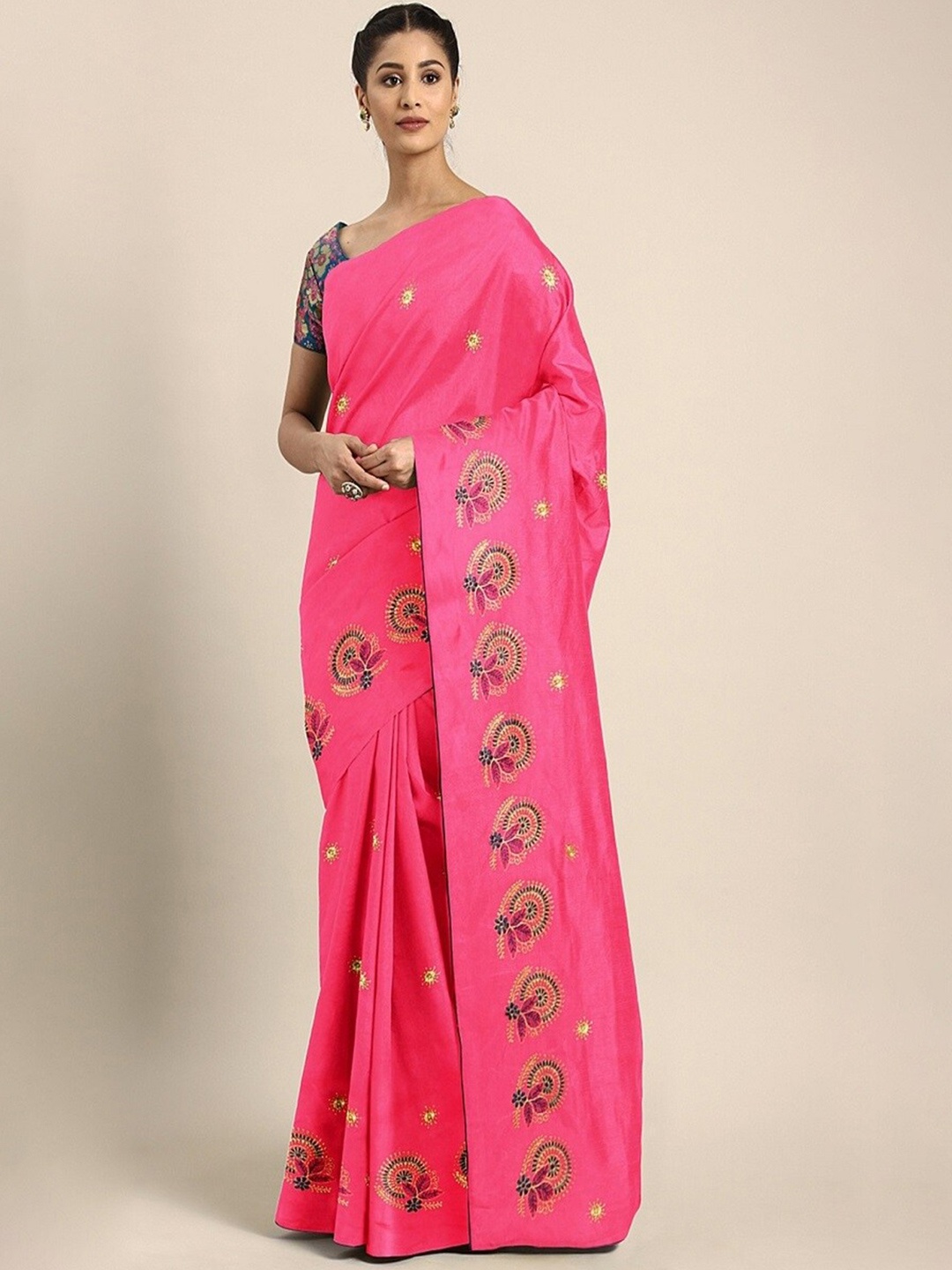 

KALINI Embellished Embroidered Saree, Pink