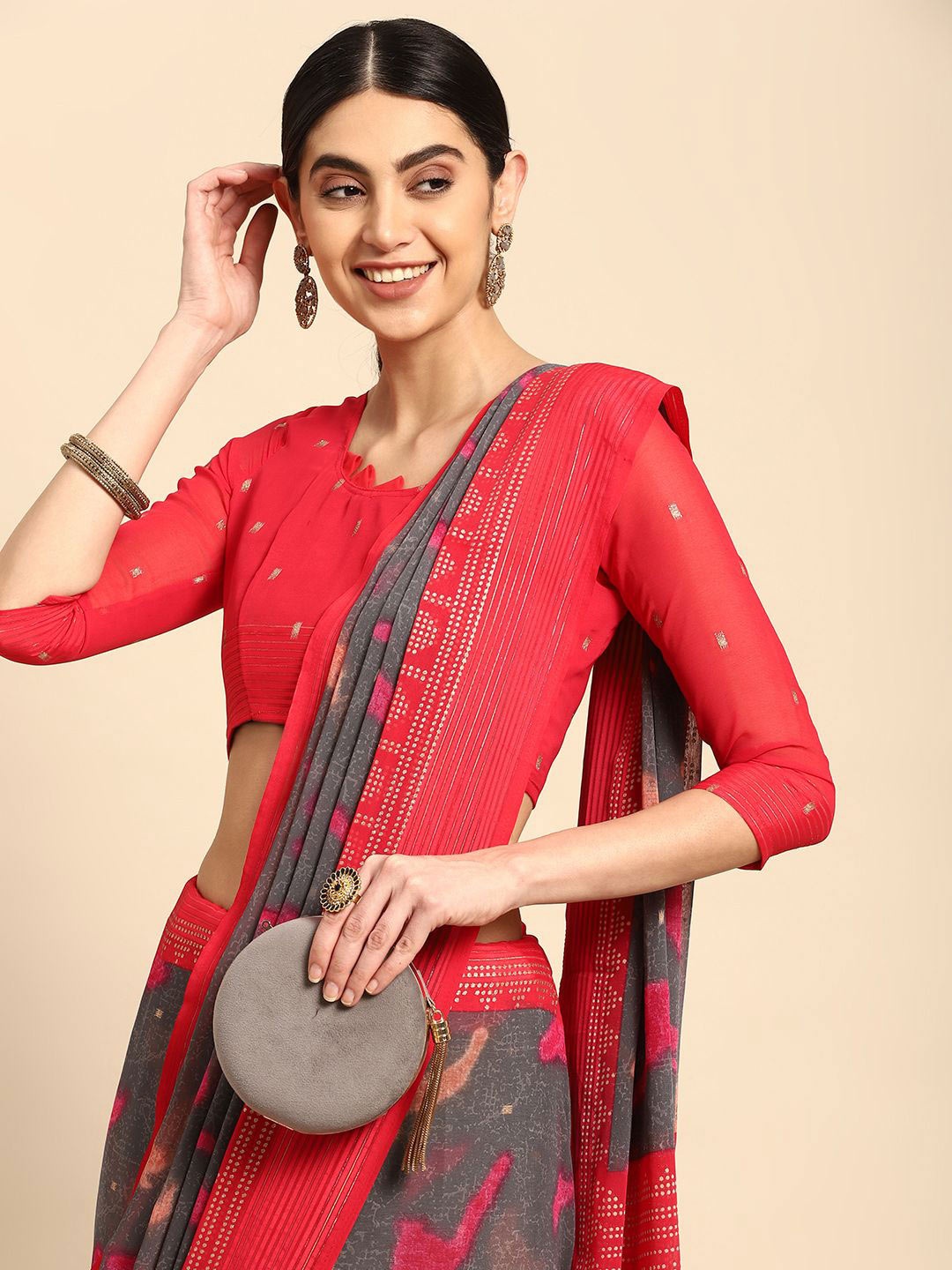 

Ishin Saree, Grey