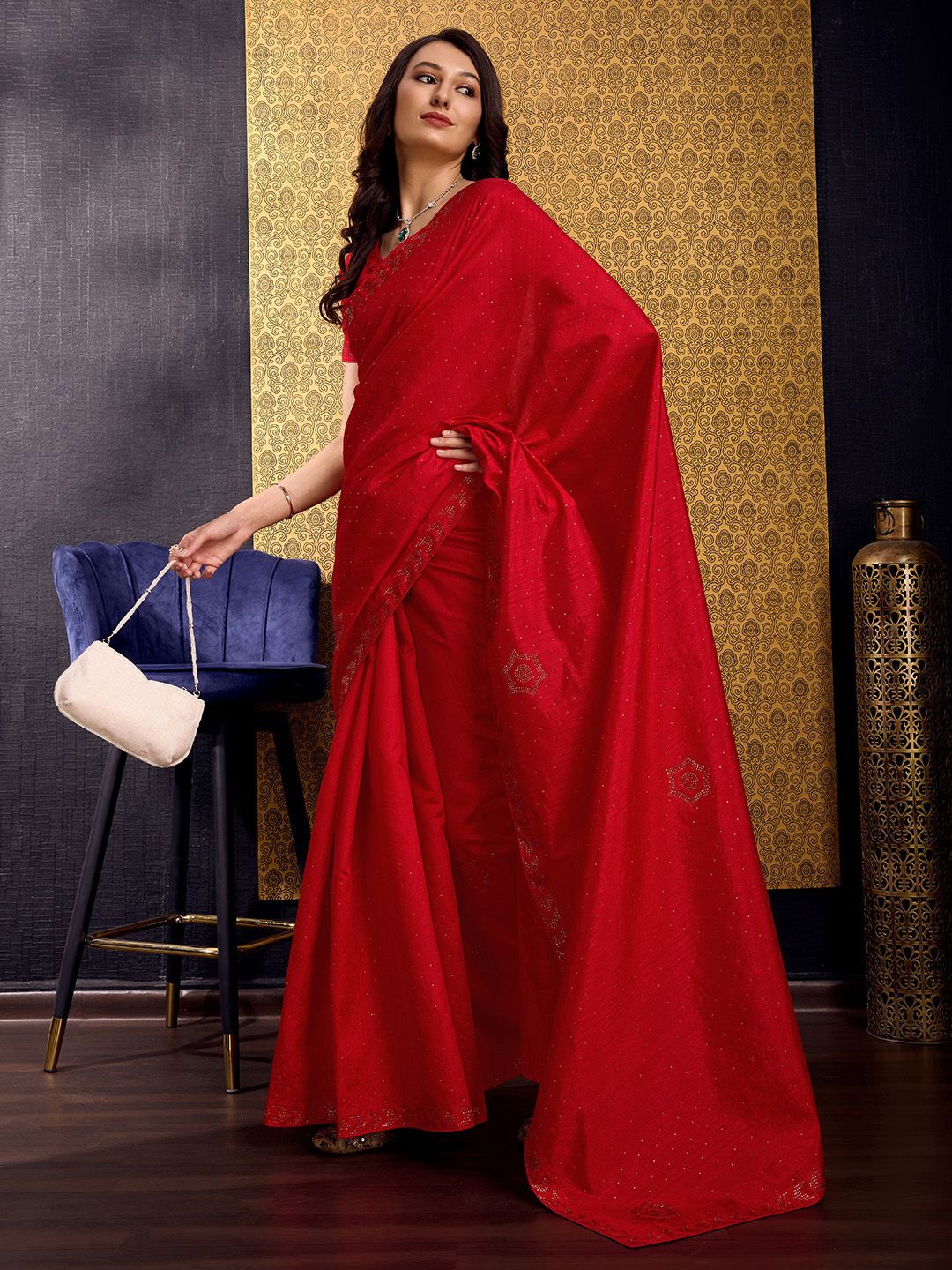 

Ishin Embellished Beads and Stones Tussar Saree, Red