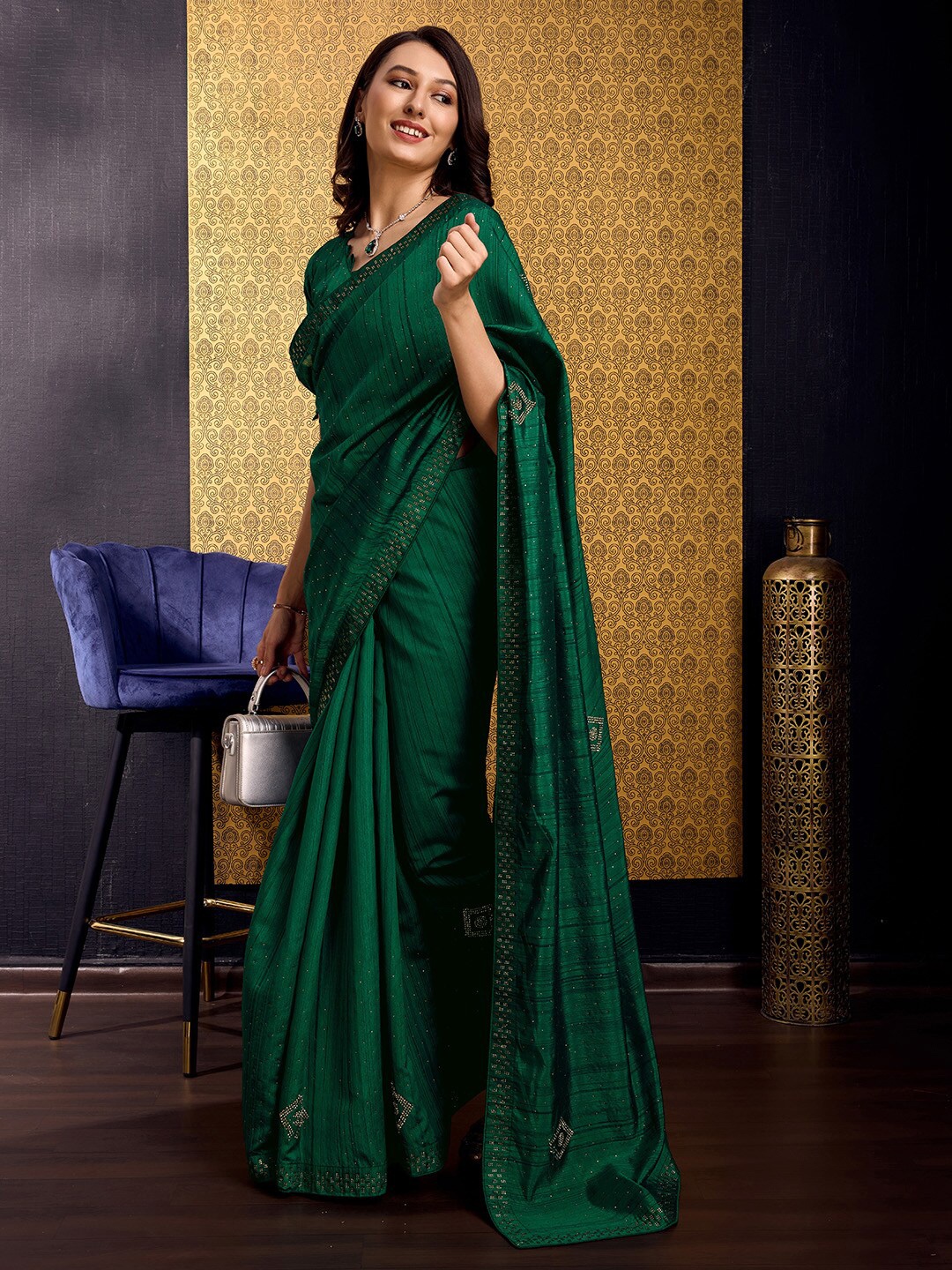 

Ishin Embellished Beads and Stones Tussar Saree, Green