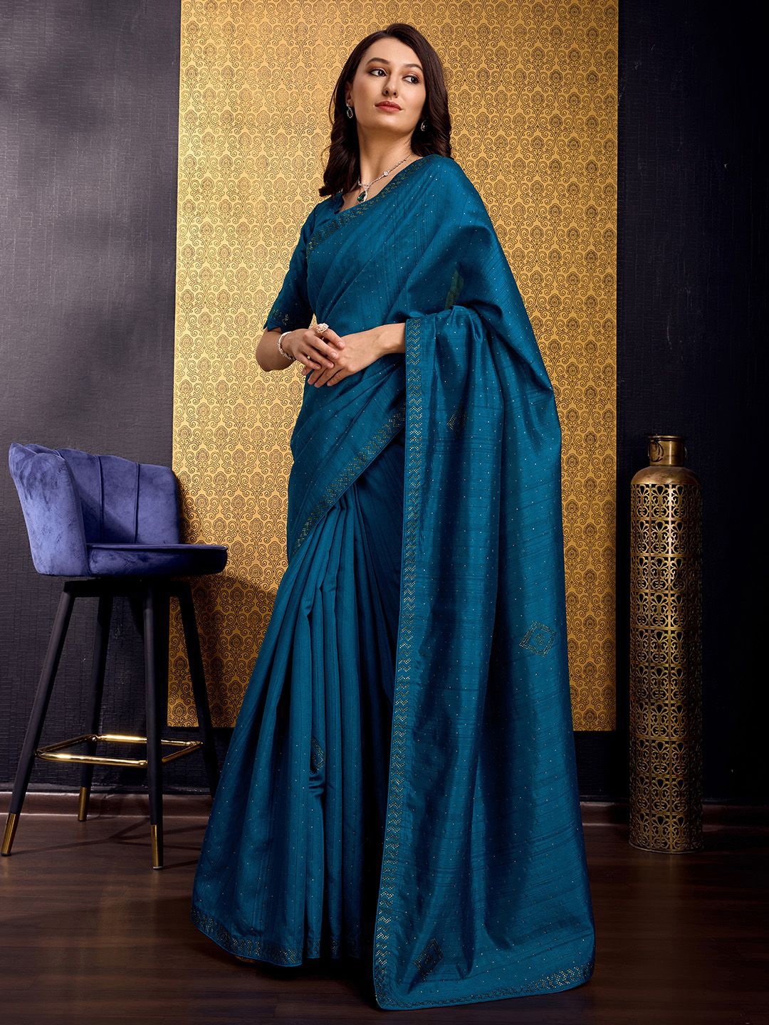 

Ishin Embellished Beads and Stones Tussar Saree, Blue