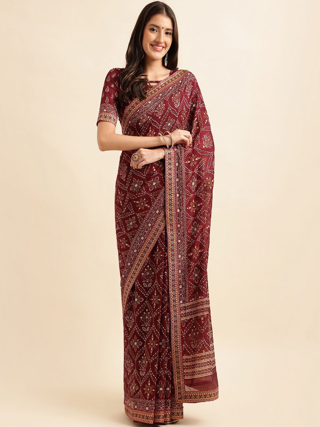 

Ishin Bandhani printed Saree, Magenta