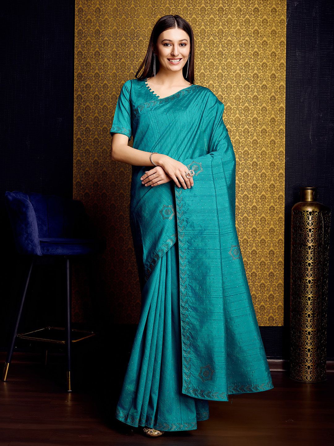 

Ishin Embellished Beads and Stones Tussar Saree, Blue