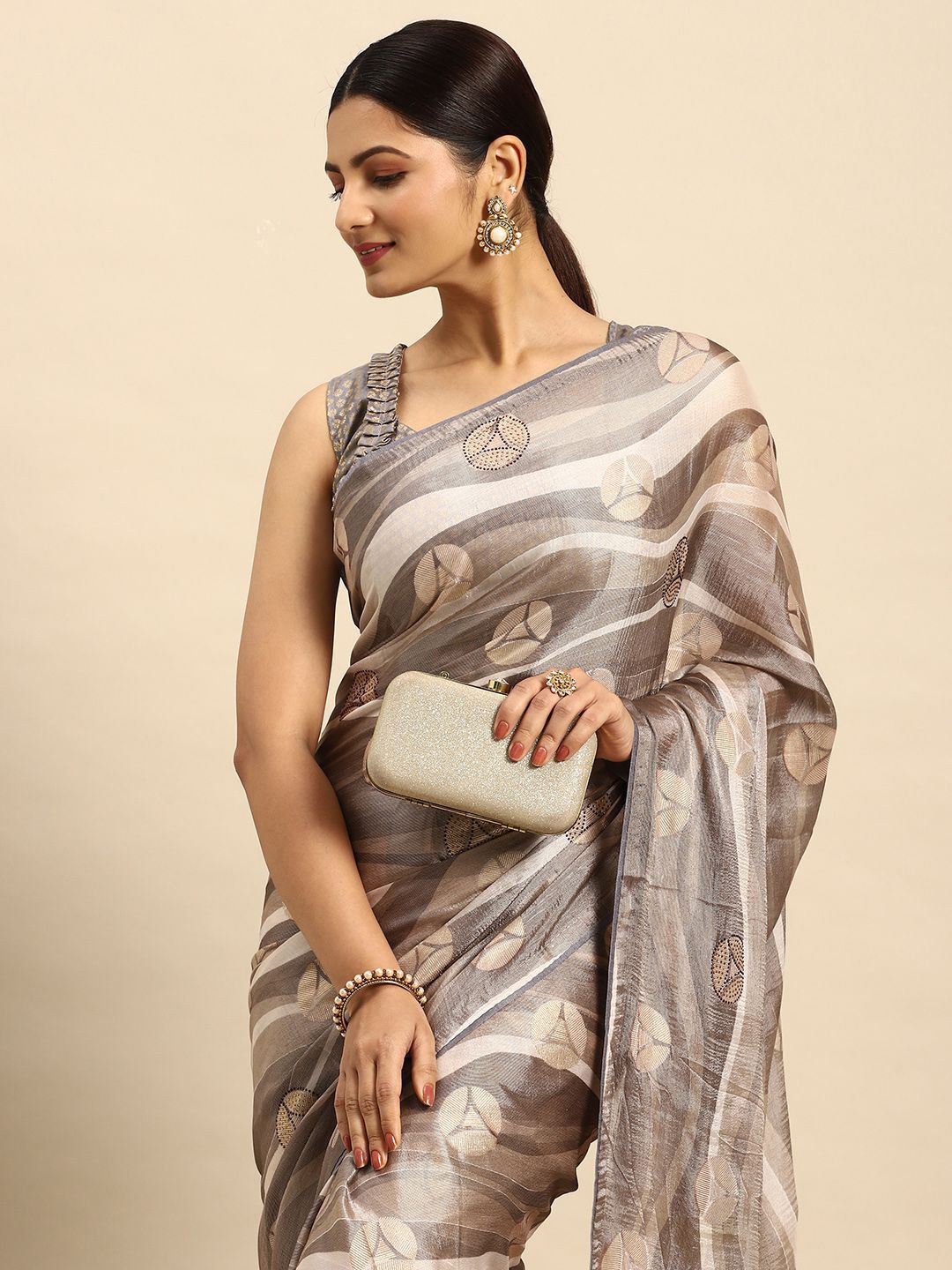 

Ishin Woven Design Beads and Stones Saree, Grey