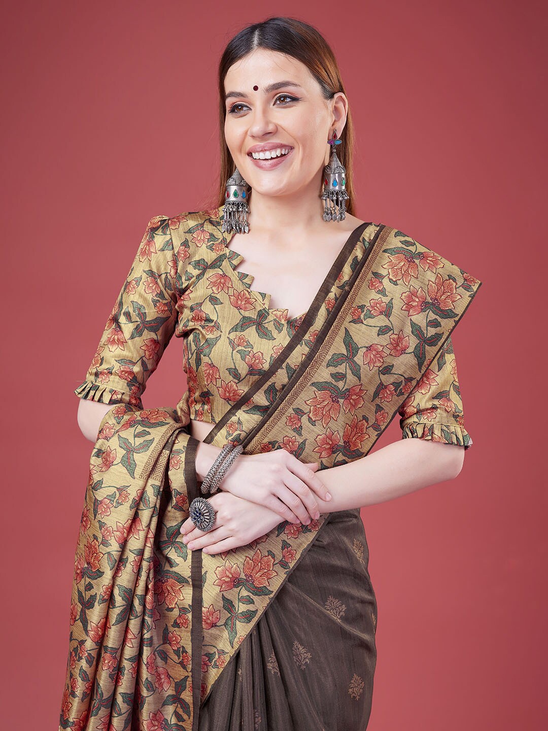 

Ishin Floral Sambalpuri Saree, Grey