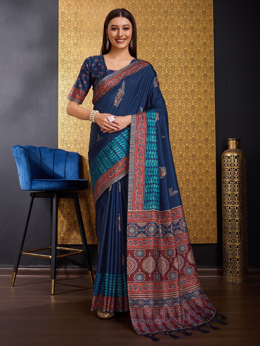 

Ishin Ethnic Motifs Sambalpuri Saree, Blue