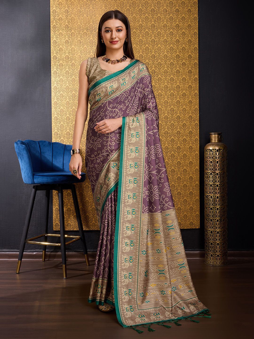 

Ishin Ethnic Motifs Sambalpuri Saree, Purple
