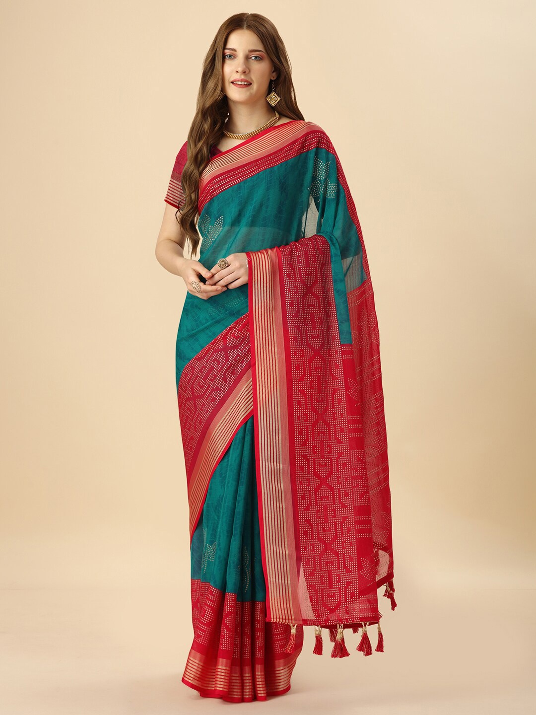 

Ishin Poly Chiffon Floral Saree, Teal