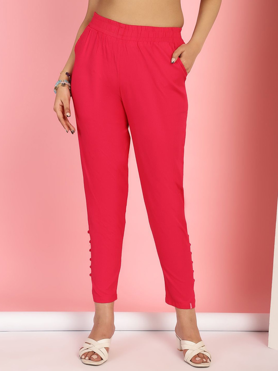 

TAG 7 Women Mid Rise Stretchable Cigarette Trousers, Pink