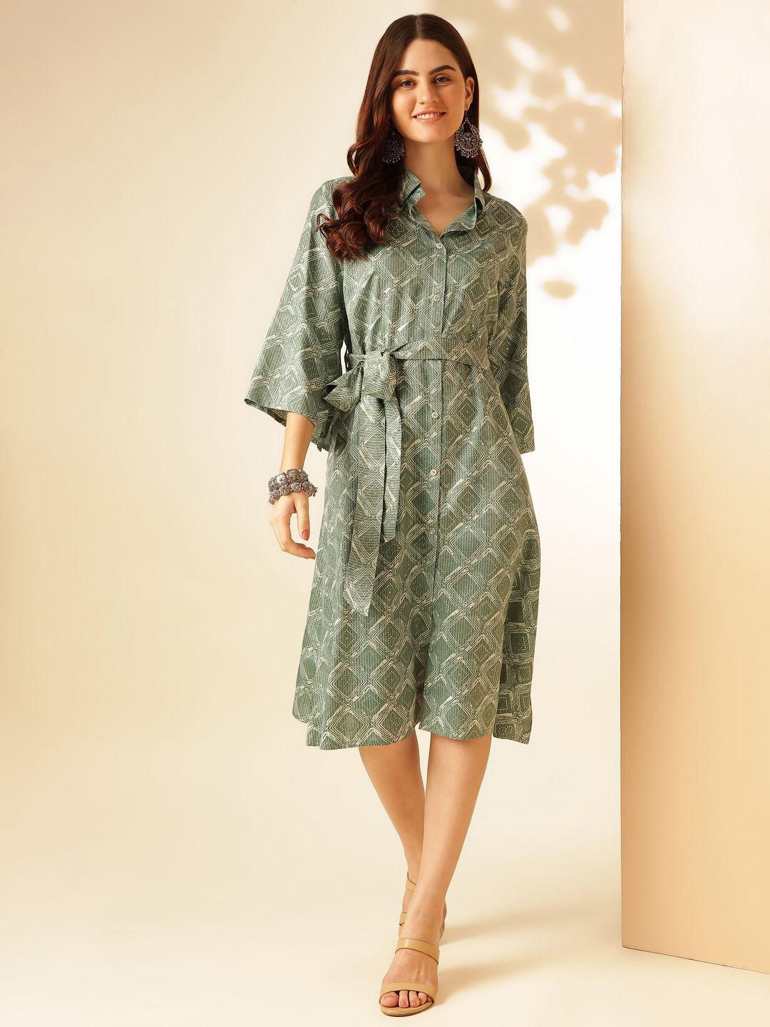 

Anouk Women Geometric Printed Flared Sleeves Knee Length Shirt Dress, Green