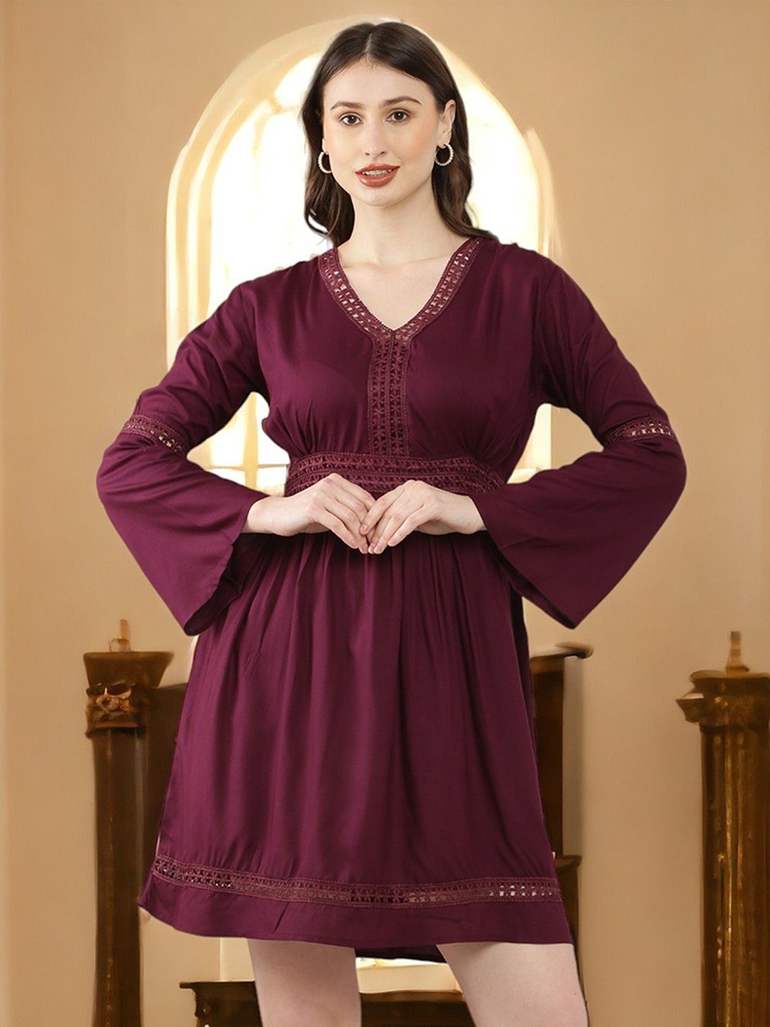 

Vastrasky Global Solid V-Neck Lace Insert Style Empire Top, Brown