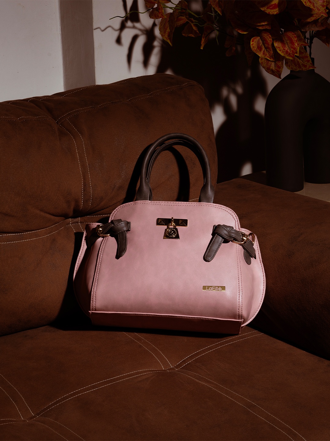 

LaFille Structured Handheld Bag, Peach