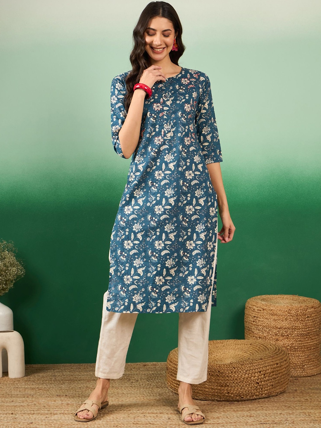

KALINI Printed Round Neck Straight Kurta, Blue
