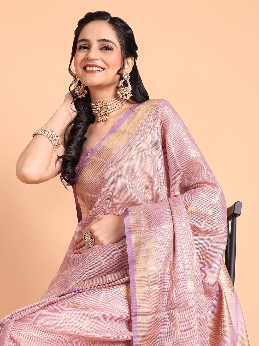 

MAGMINA Checked Zari Banarasi Saree, Purple