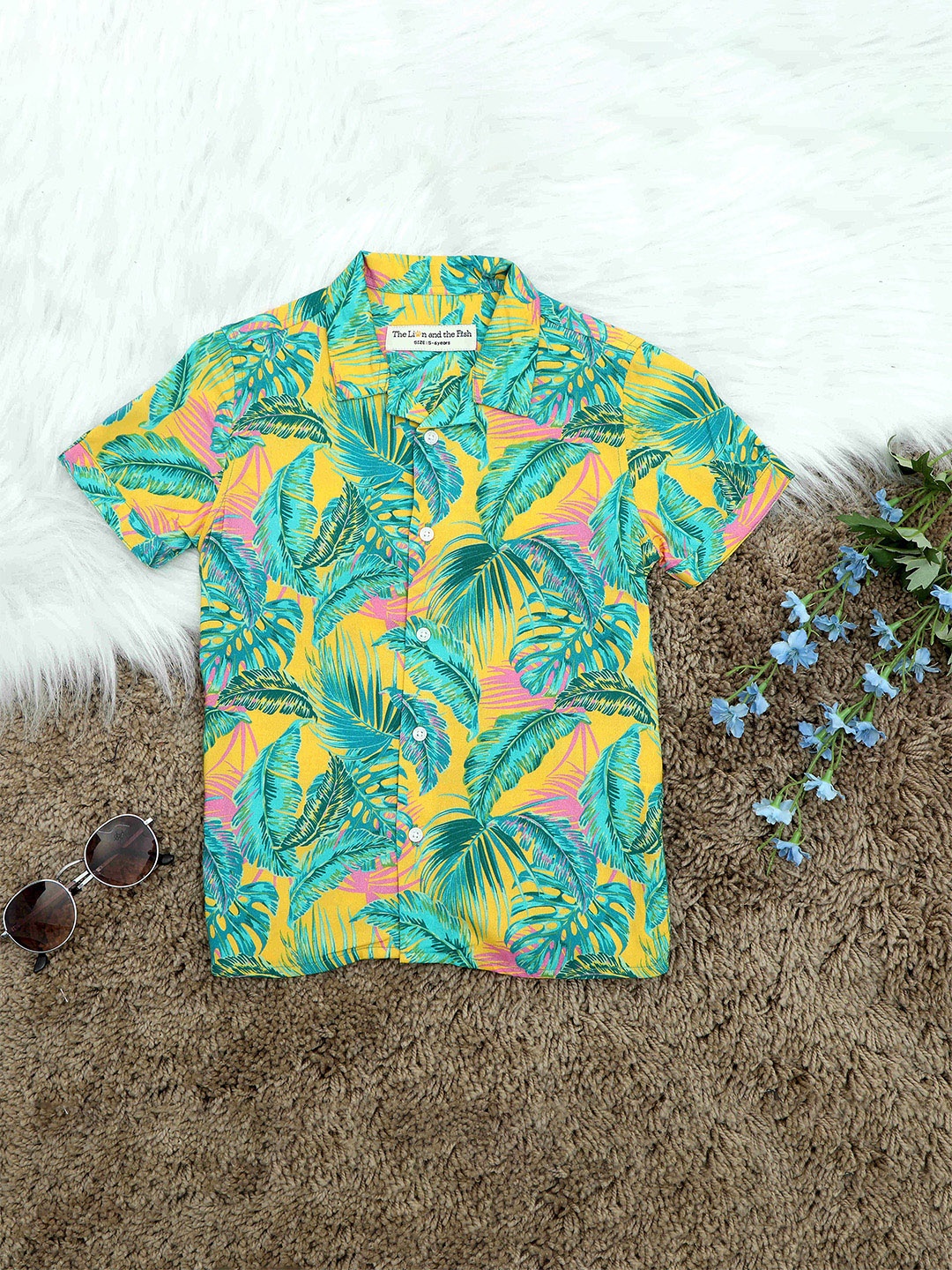 

The Lion and The Fish Boys Relaxed Fit Hawaiian Tropical Cuban Collar Shirt, Yellow