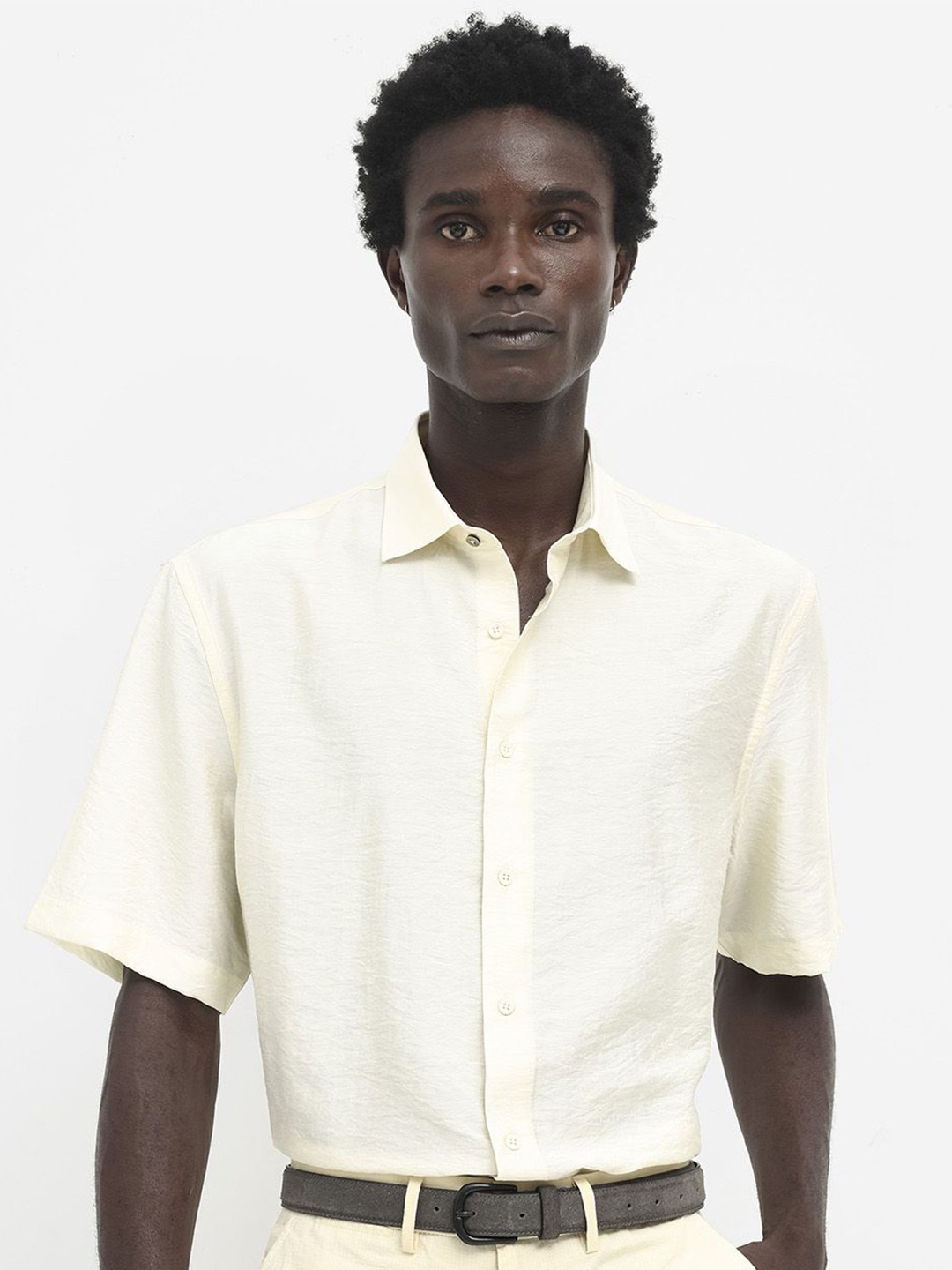 

RARE RABBIT Spread Collar Comfort Slim Fit Cotton Casual Shirt, Yellow