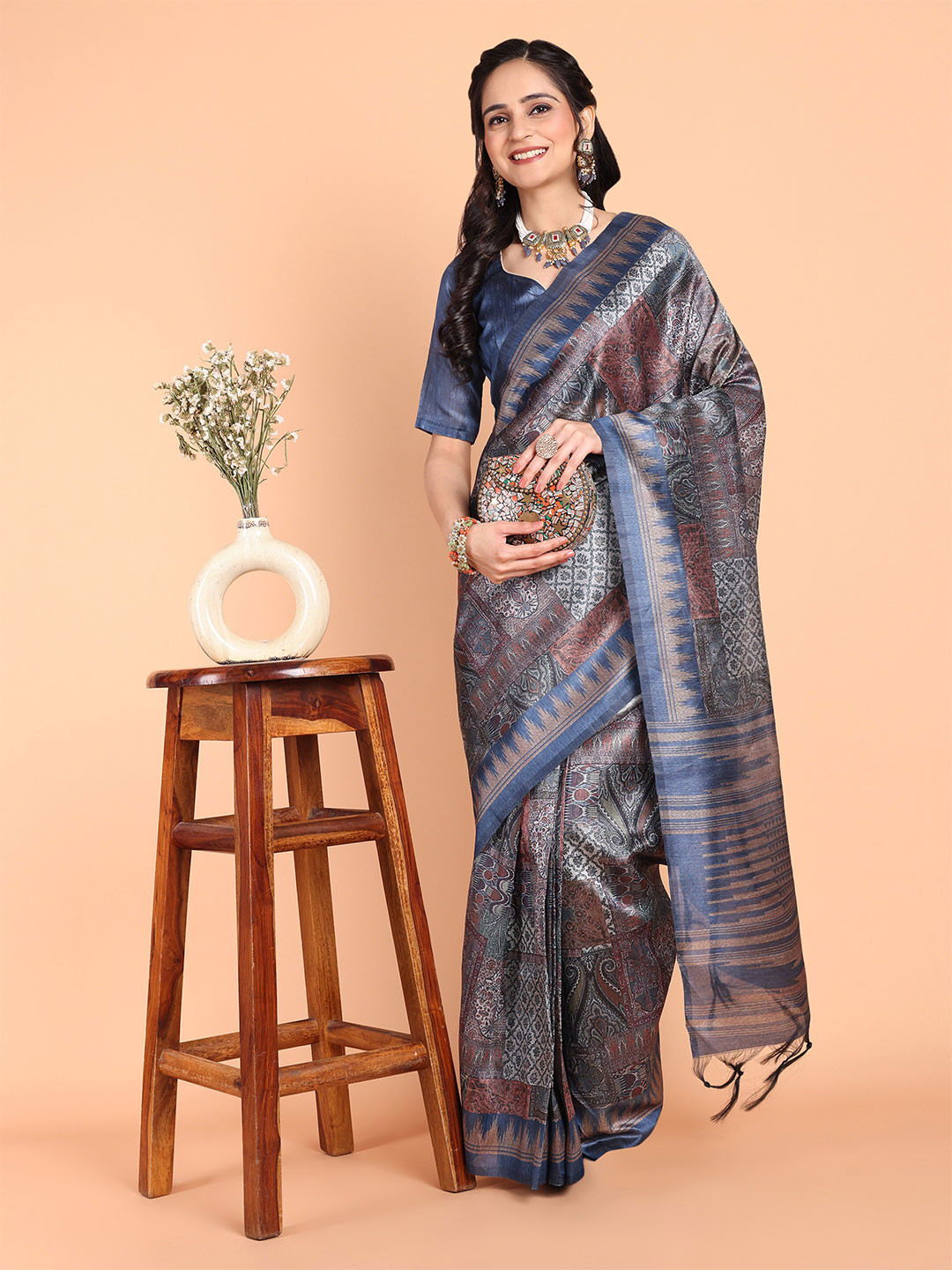 

KAZIA Silk Blend Banarasi Saree, Blue