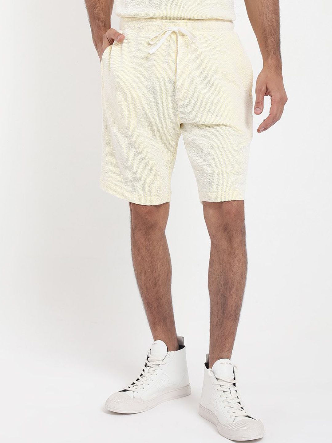 

RARE RABBIT Men Zavet-B Regular Fit Mid-Rise Shorts, Yellow