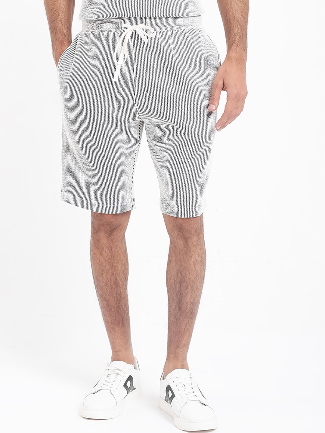 

RARE RABBIT Men Zavet-B Regular Fit Striped Shorts, Black