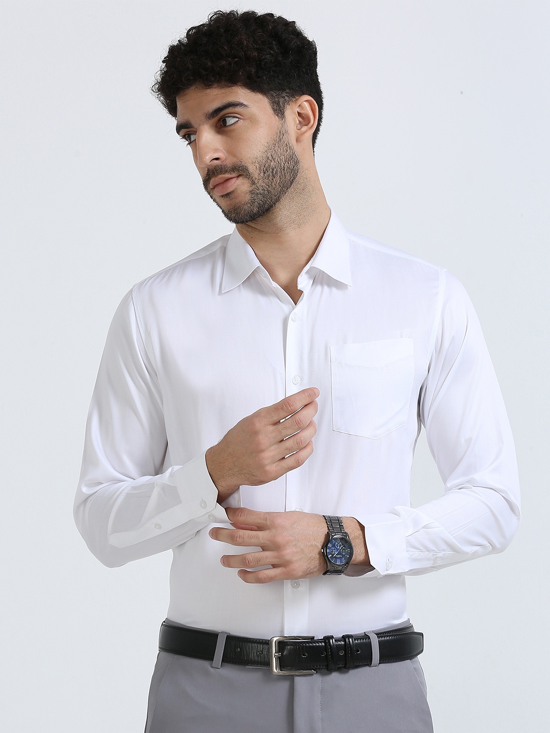 

THE FORMAL CLUB Relaxed Fit Spread Collar Twill Weave Bamboo Cotton Formal Shirt, White