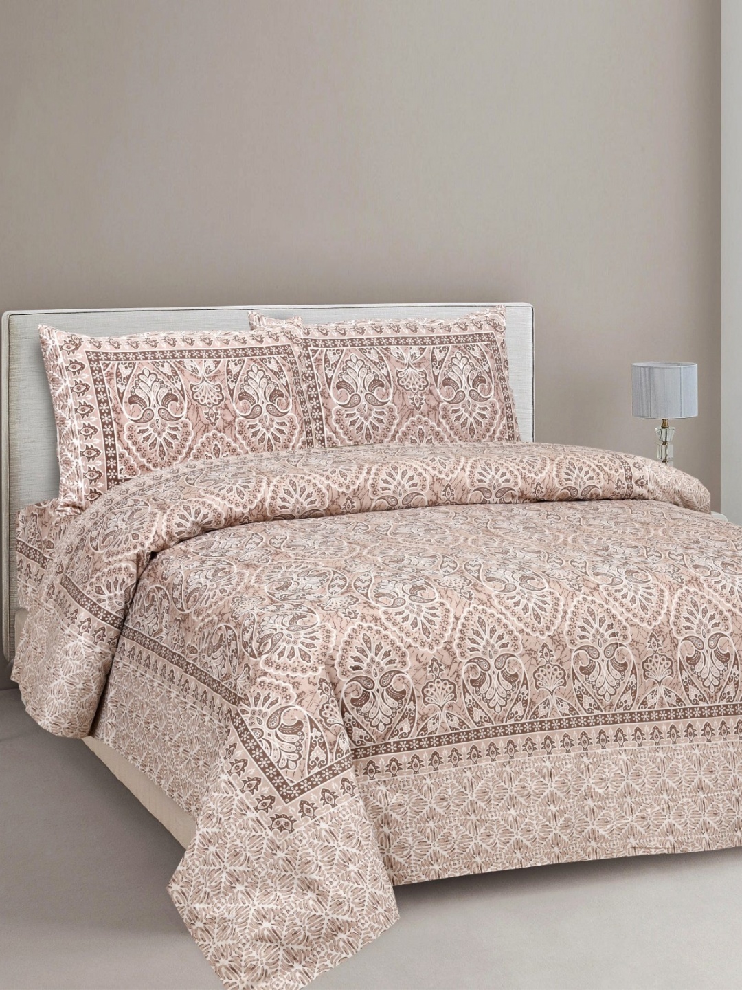 

Aura Camel Brown & Off White Ethnic Motifs 144 TC King Bedsheet With 2 Pillow Covers