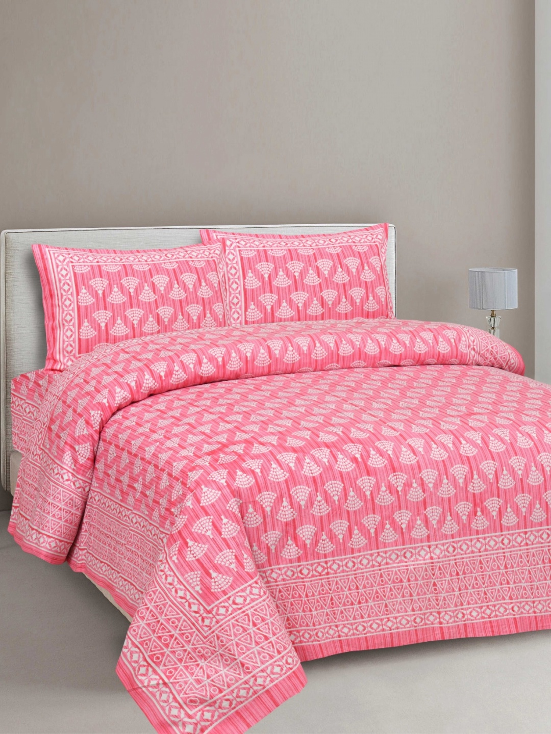 

Aura Pink & White Ethnic Motifs 144 TC King Bedsheet With 2 Pillow Covers
