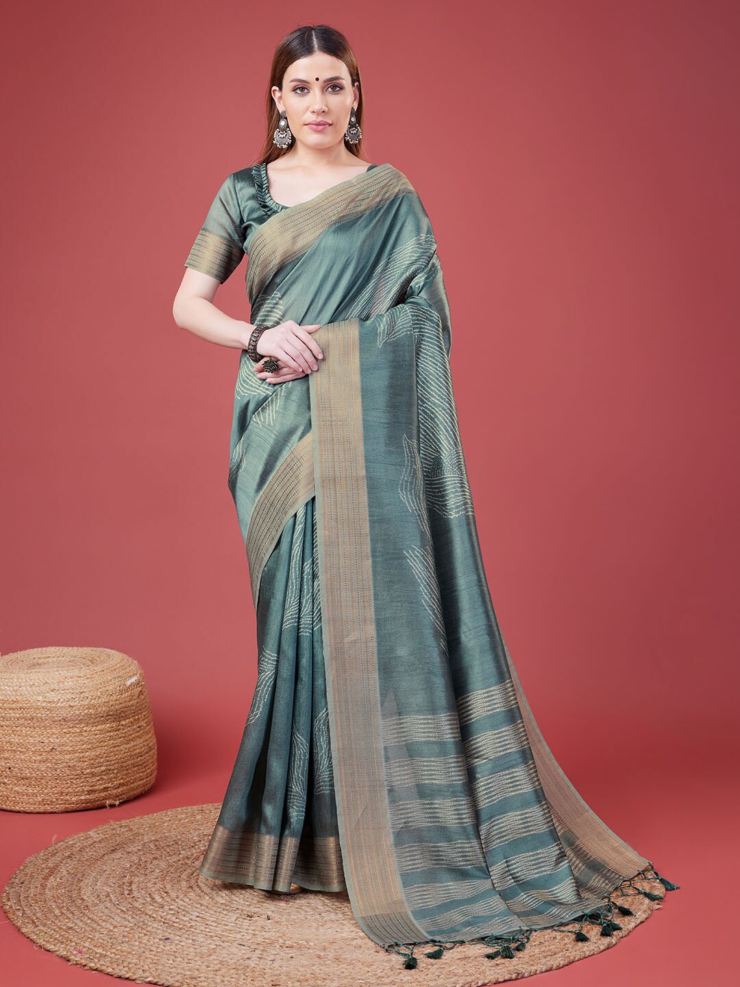 

Ishin Zari Printed Tussar Saree, Teal