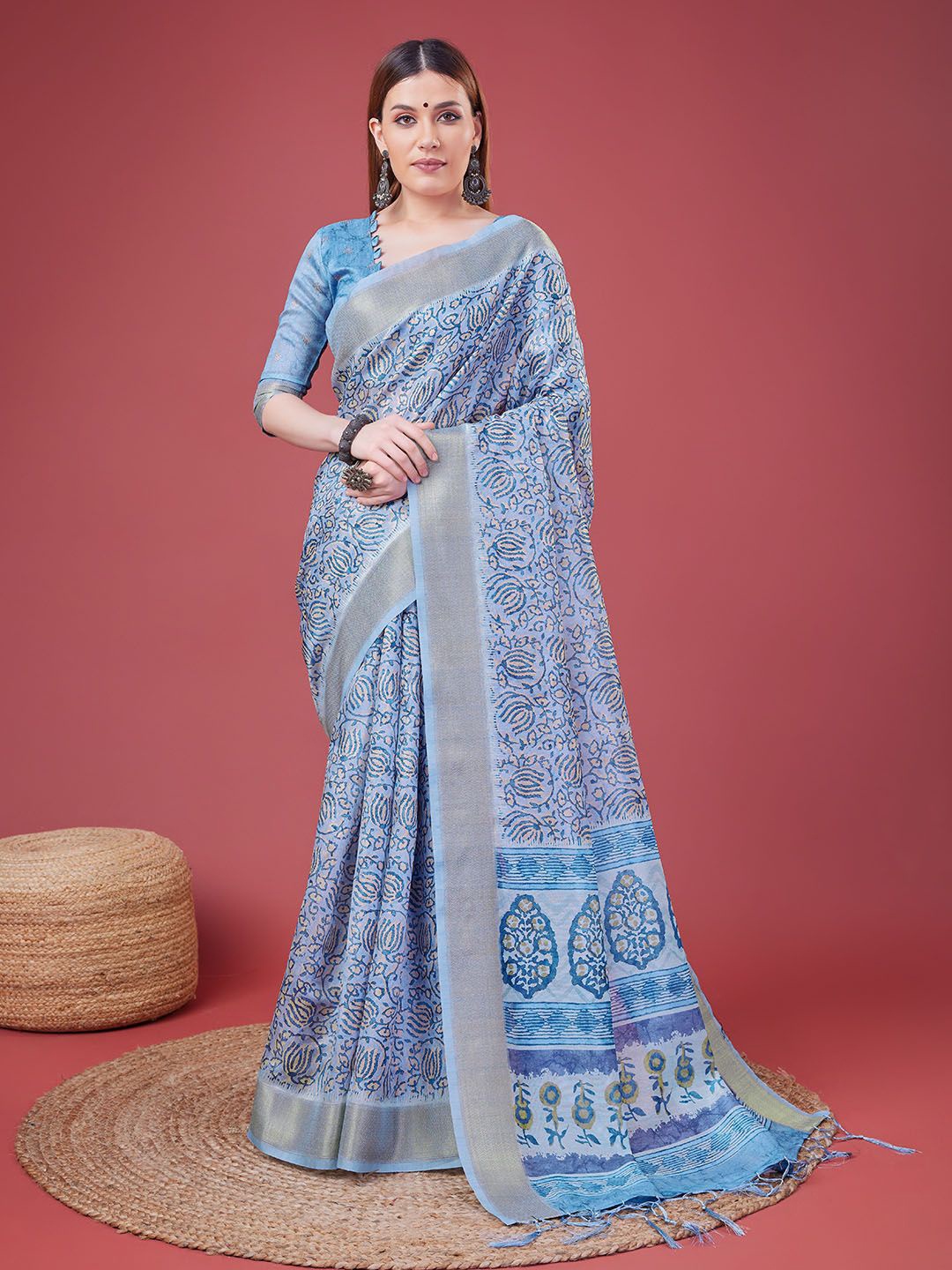 

Ishin Floral Zari Ikat Saree, Blue