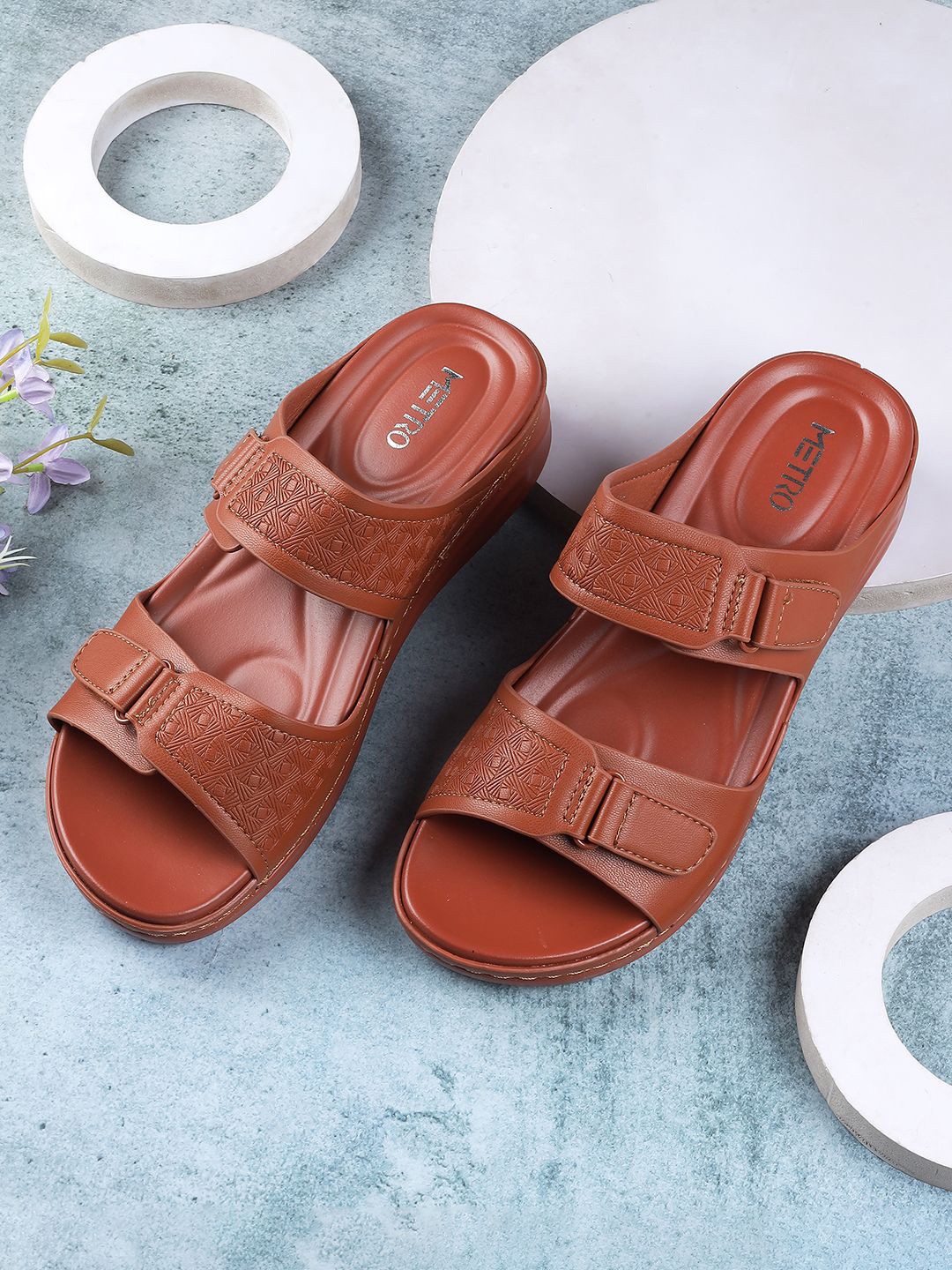 

Metro Open Toe Comfort Heels, Tan