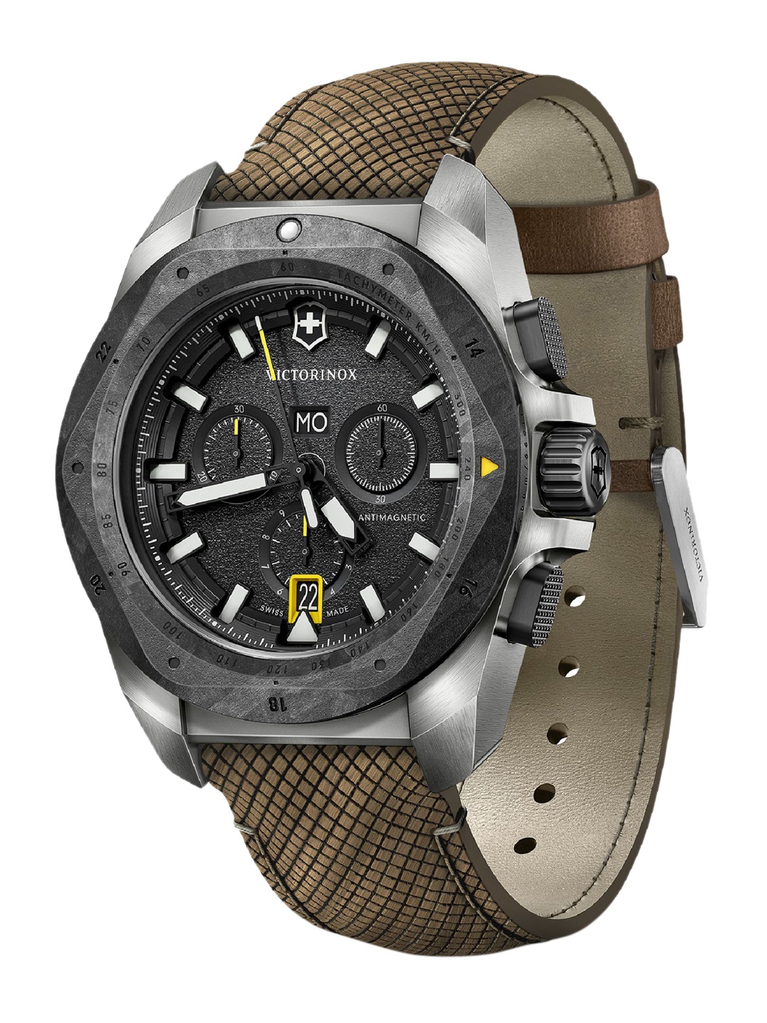 

Victorinox Men Dial & Wood Straps Analogue Watch 241988.1, Grey