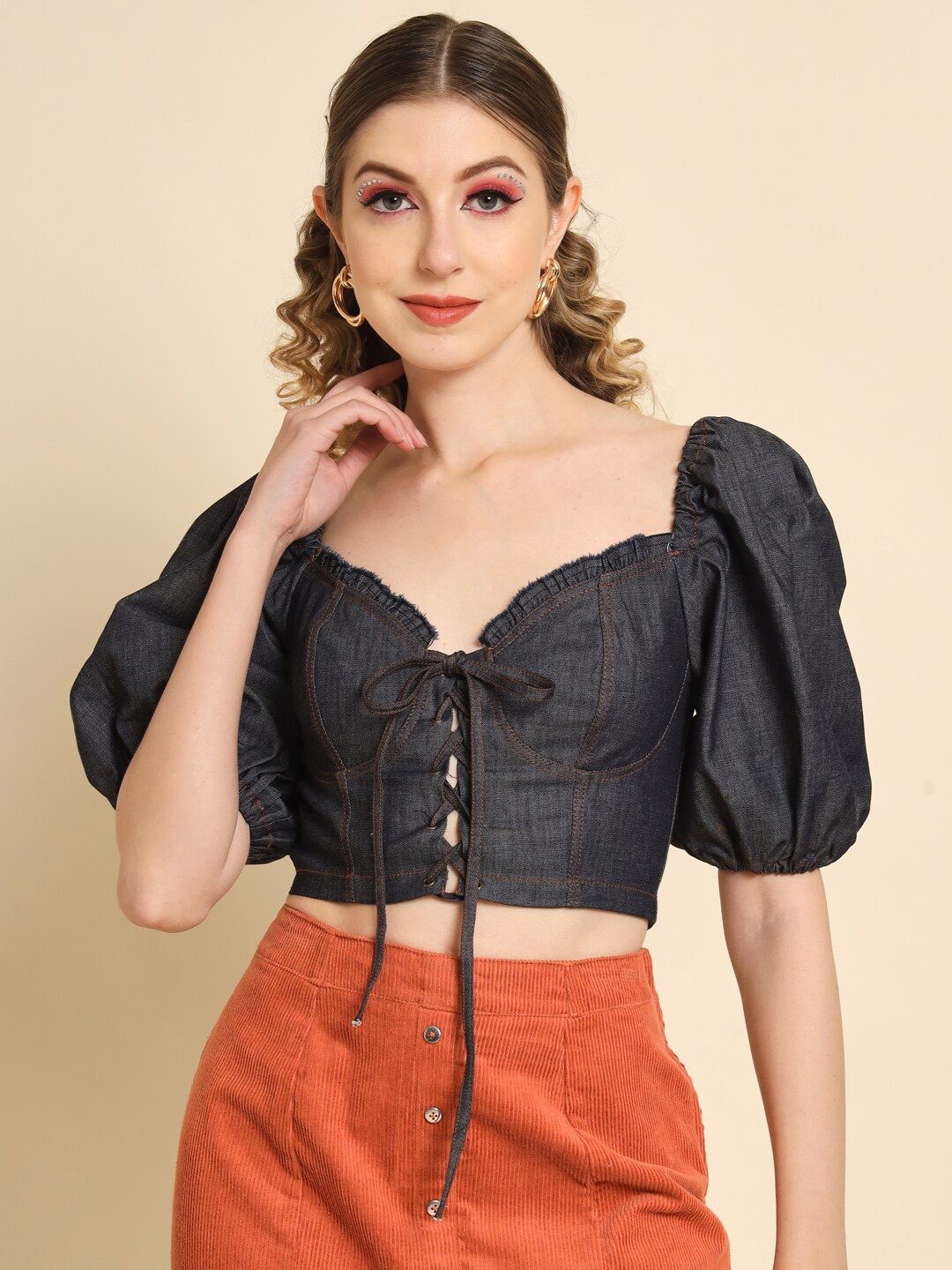 

TANDUL Self Design Solid Lace-Up Retro Denims Sweetheart Neck Crop Top, Grey