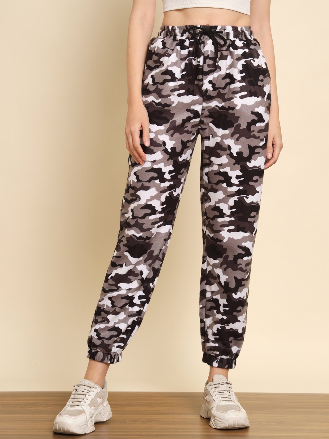 

TANDUL Women Camouflage Printed Smart Joggers Trousers, Black