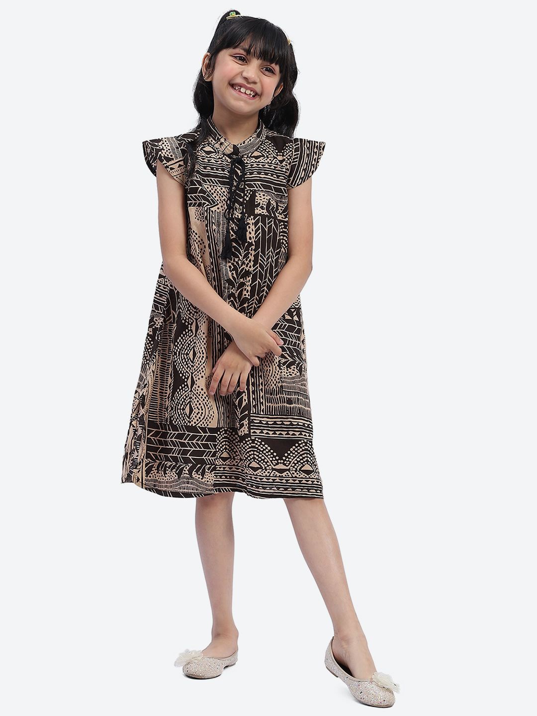 

ShilpShakti Girls Animal Printed Tie-Up Neck Cap Sleeves Cotton A-Line Dress, Black