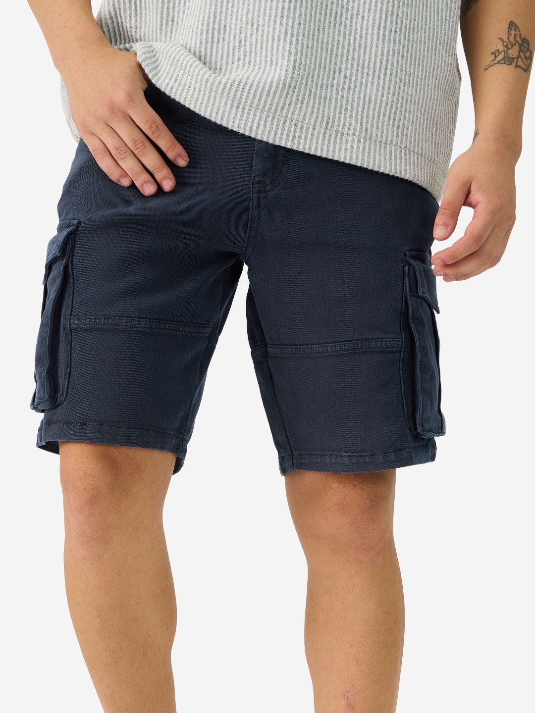 

The Souled Store Men Mid-Rise Cargo Denim Shorts, Blue