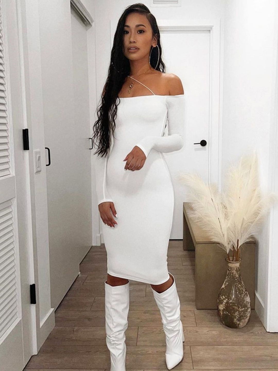 

StyleCast Women Off-Shoulder Bodycon Dress, White