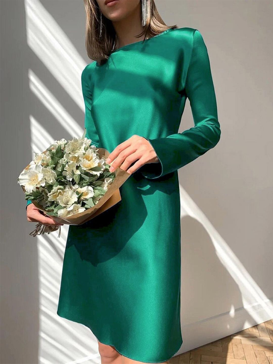 

StyleCast Green Round Neck Sheath Dress