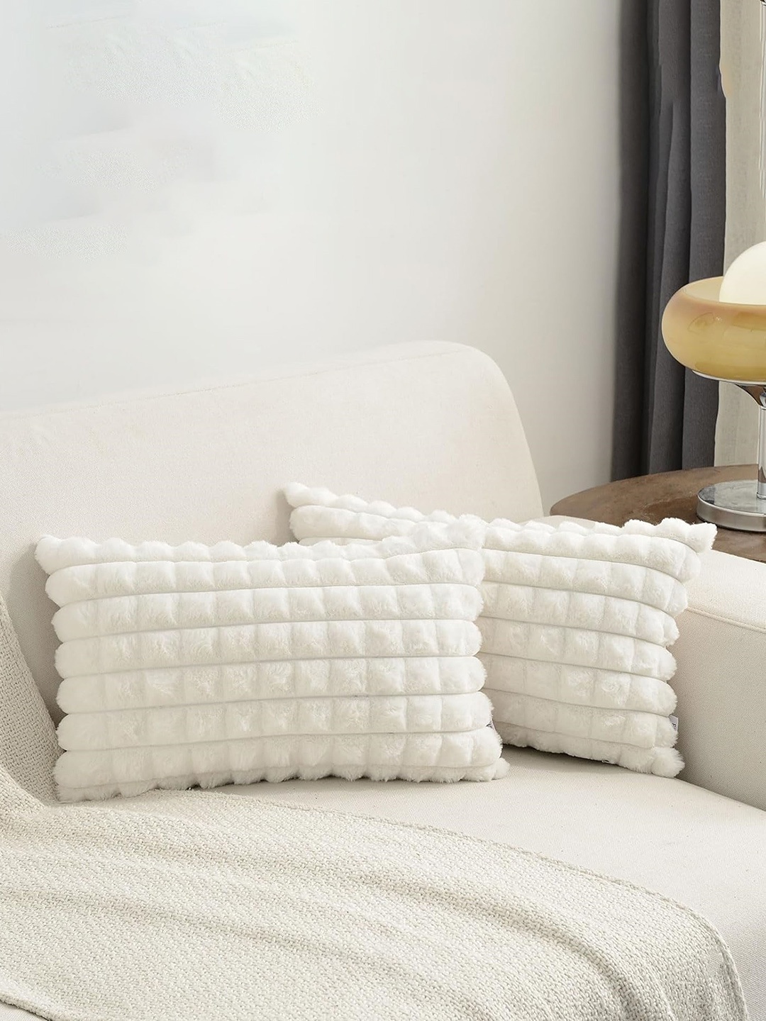 MONKDECOR White 2 Pieces Checked Velvet Rectangle Cushion Covers
