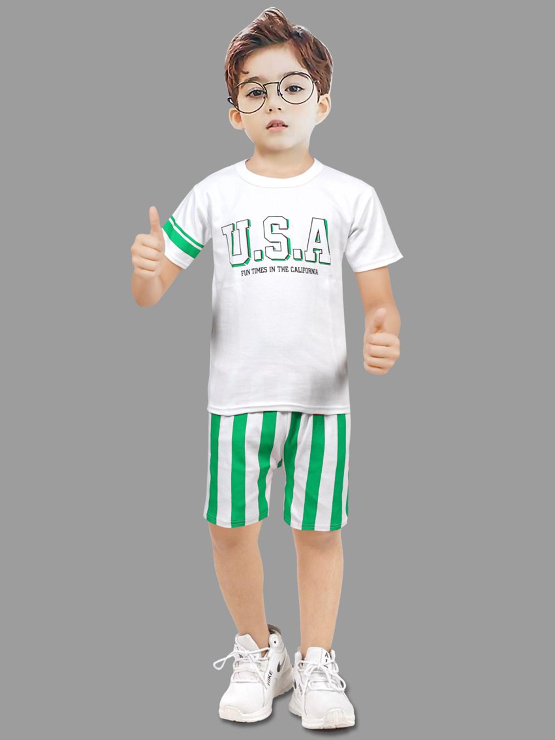 

BAESD Boys Printed Round Neck Pure Cotton T-shirt With Shorts, White