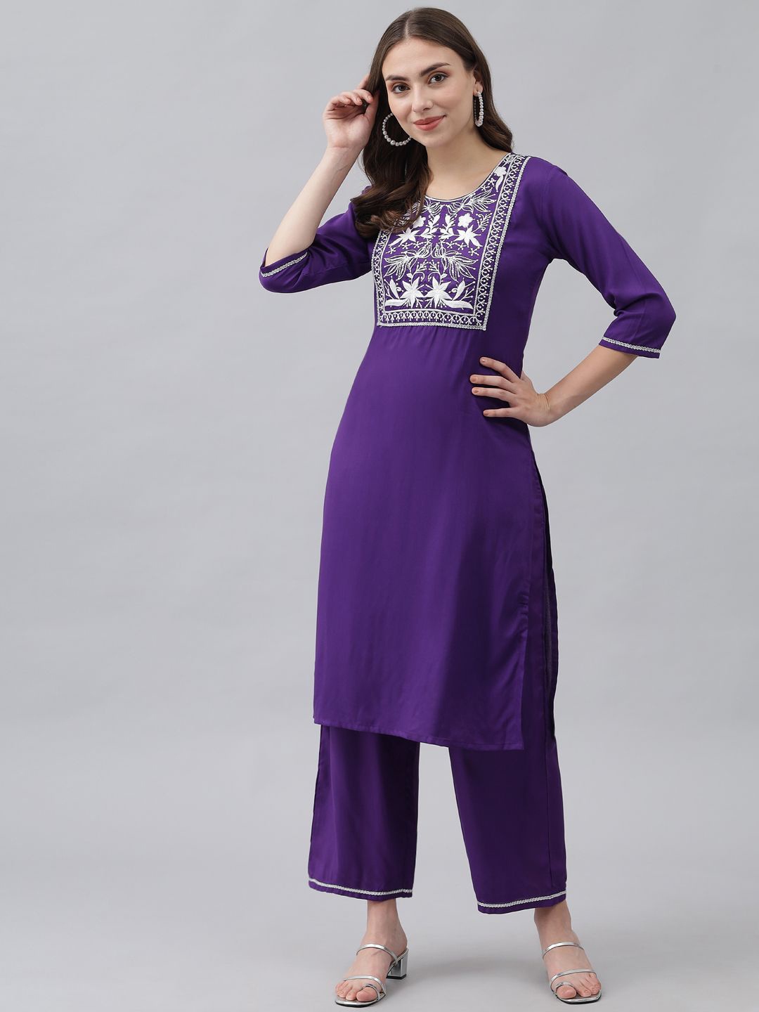 

ANGITA Ethnic Motifs Embroidered Round Neck Thread Work Kurta with Palazzos, Purple