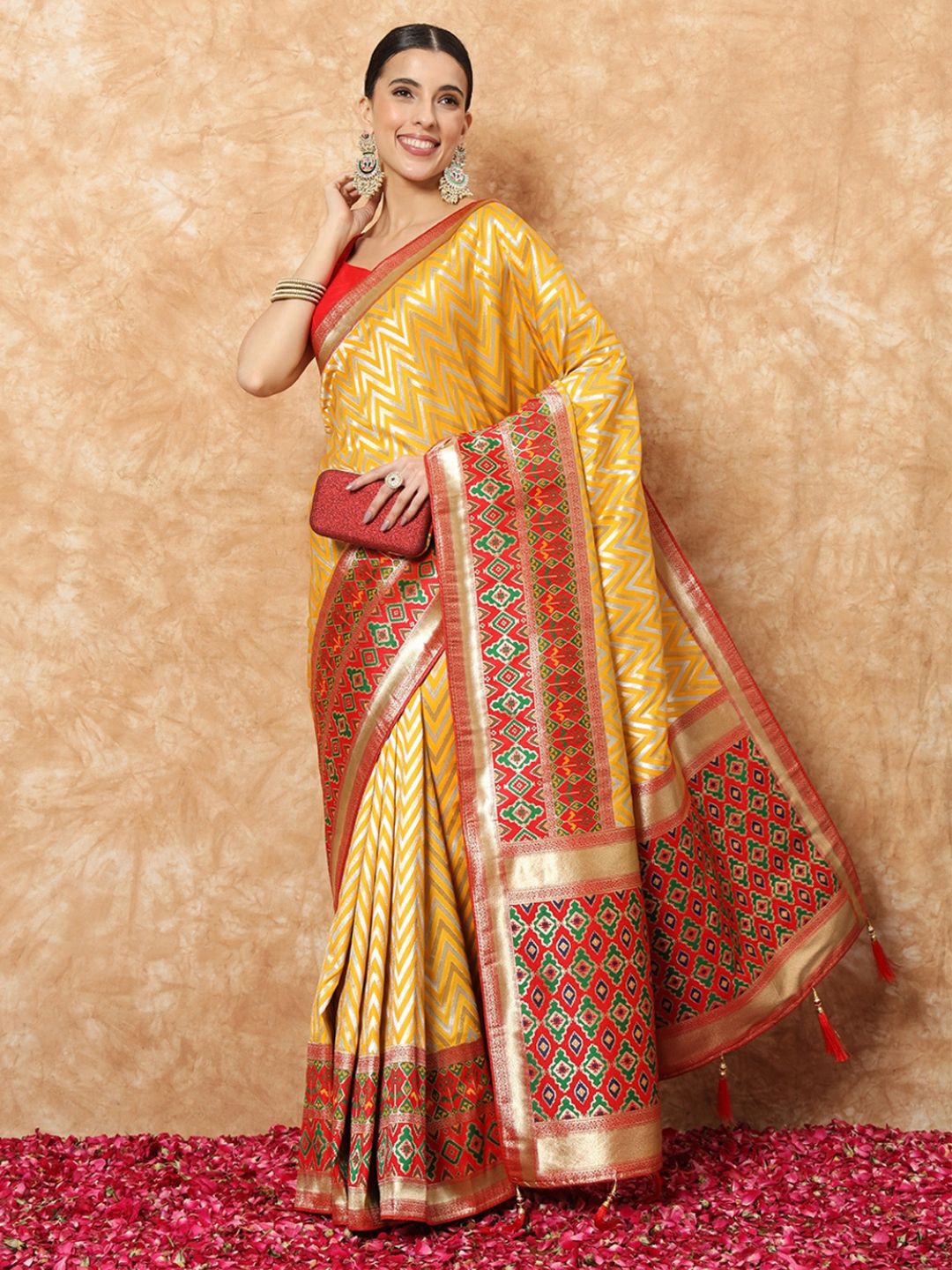 

Chhabra 555 Zari Banarasi Saree, Mustard